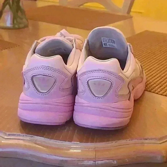 Adidas Falcons - Picture 3 of 5